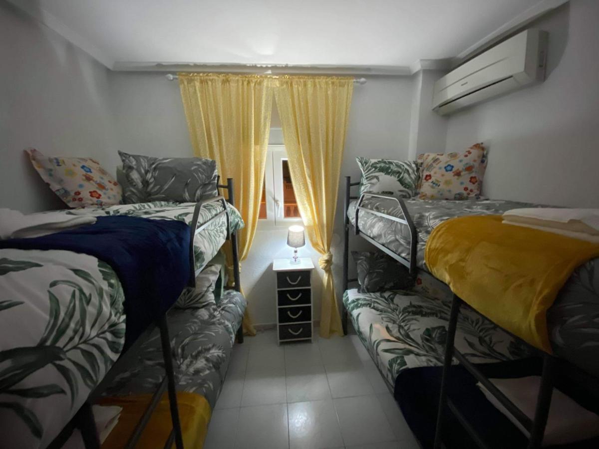 Apartamento Pod Papugami Torrevieja Exterior photo
