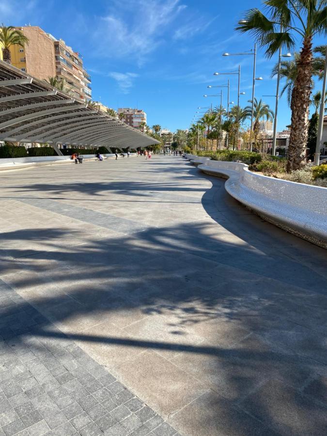 Apartamento Pod Papugami Torrevieja Exterior photo