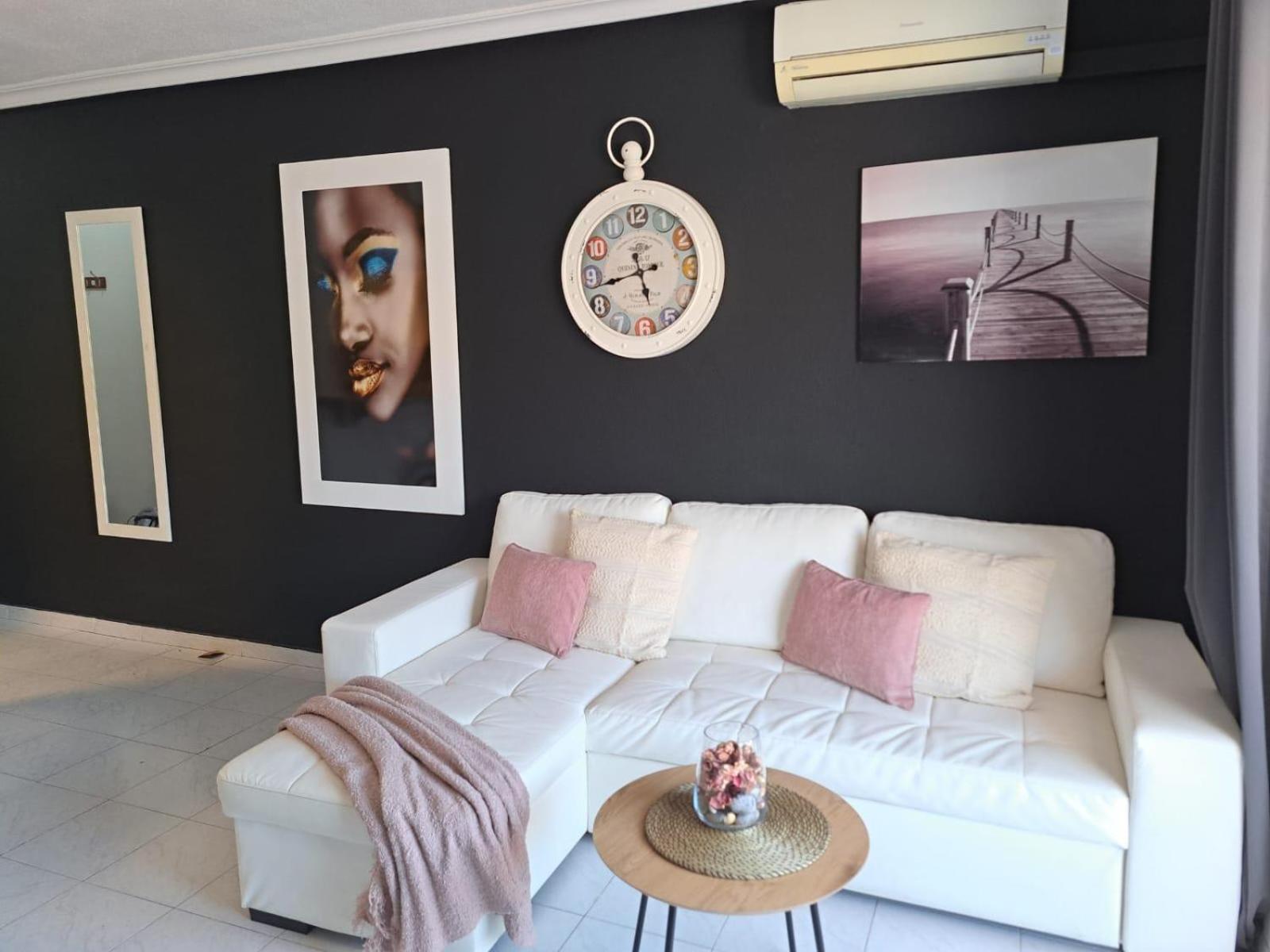 Apartamento Pod Papugami Torrevieja Exterior photo